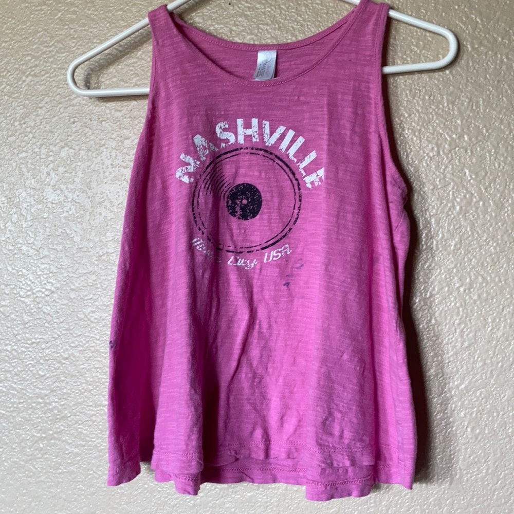 Pink tank top